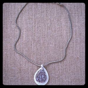 Brighton Necklace with mother of pearl